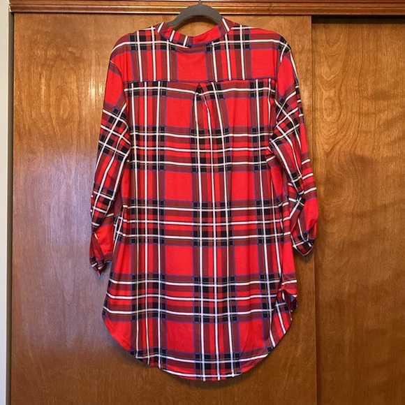 Plaid long tunic. New with tags. - Picture 4 of 5